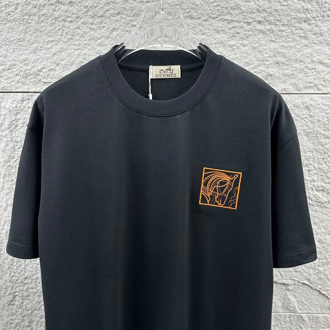 Herme* * 2026 New Arrival Classic Orange T Same Style ：Black White Size： S （90-130 ） M （120-150 ） L （140-165 ） XL （160-180 ） XXL （180-210 ）
